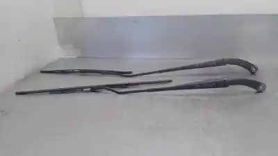 Автозапчастина б/у передній правий річок склоочисника для DACIA LODGY 1.5 dCi Diesel FAP CAT Посилання на OEM IAM 288869061R  