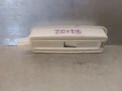 Автозапчастина б/у внутрішне світло для audi q3 (8ug) 2.0 16v tdi посилання на oem iam 4h0947105d  