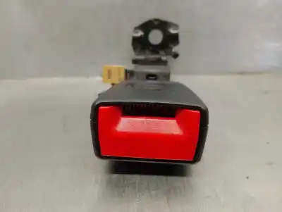 Автозапчастина б/у задній правий гачок для audi q3 (8ug) 2.0 16v tdi посилання на oem iam 4g0857740a  