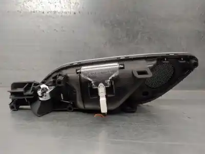 Автозапчастина б/у внутрішня задня права ручка для audi q3 (8ug) 2.0 16v tdi посилання на oem iam 8u0839020c  