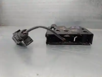 Автозапчастина б/у замок капота для audi q3 (8ug) 2.0 16v tdi посилання на oem iam 8u0823509  8u0823509