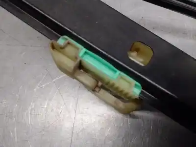 Автозапчастина б/у регулятор вікна передній лівий для audi q3 (8ug) 2.0 16v tdi посилання на oem iam 8u0837461  