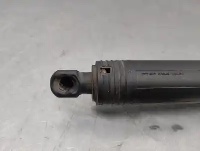 Автозапчастина б/у амортизаторі багажника/дверей для audi q3 (8ug) 2.0 16v tdi посилання на oem iam 8u0827851  8u0827851