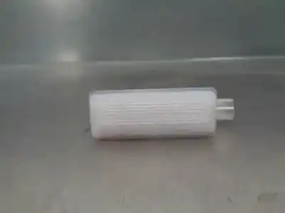 Автозапчастина б/у внутрішне світло для ford puma (j2k, cf7) 1.0 ecoboost mhev посилання на oem iam a2573c101ab