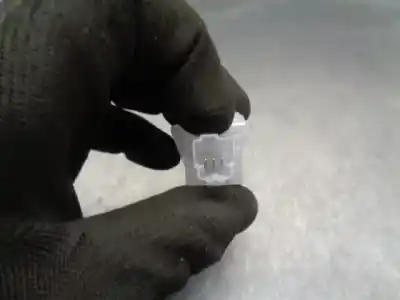 Автозапчастина б/у внутрішне світло для ford puma (j2k, cf7) 1.0 ecoboost mhev посилання на oem iam a2573c101ab  