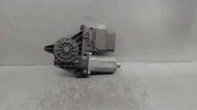 Автозапчастина б/у двиг скла задне ліво для SKODA SUPERB I (3U4) 1.9 TDI Посилання на OEM IAM 3U0959811  