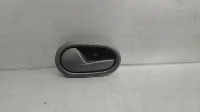 Автозапчастина б/у ЛІВА ПЕРЕДНЯ ВНУТРІШНЯ РУЧКА для DACIA SANDERO  Посилання на OEM IAM 806717698R  