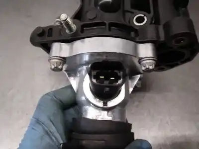 Second-hand car spare part thermostat for chevrolet cruze (j300) 1.6 oem iam references 55575048  