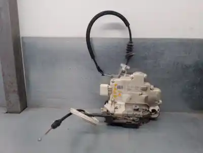 Peça sobressalente para automóvel em segunda mão fechadura da porta dianteira esquerda por volkswagen passat alltrack b7 (365) 2.0 tdi referências oem iam 3c1837015a