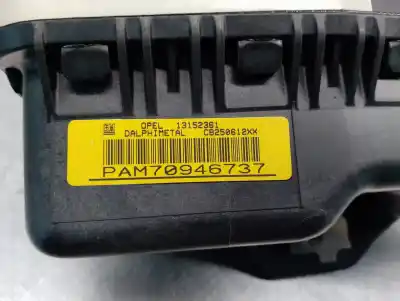 Second-hand car spare part front right side airbag for opel corsa d opc oem iam references 13152361  5199331