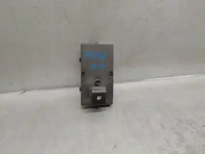 Recambio de automóvil de segunda mano de MANDO ELEVALUNAS DELANTERO DERECHO para OPEL ZAFIRA TOURER C (P12)  referencias OEM IAM 13301886  