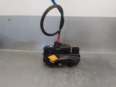 Автозапчасти б/у замок левой передней двери за opel zafira tourer c (p12) 2.0 cdti (75) ссылки oem iam 133735