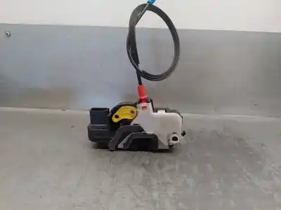 Автозапчастина б/у замок передніх дверей лівий для opel zafira tourer c (p12) 2.0 cdti (75) посилання на oem iam 133735  