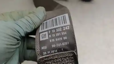 Автозапчасти б/у задний правый ремень безопасности за opel zafira tourer c (p12) 2.0 cdti (75) ссылки oem iam 13332242  