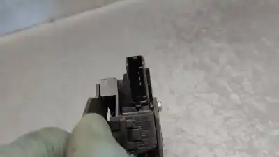 Автозапчасти б/у замок багажника/ворот за opel zafira tourer c (p12) 2.0 cdti (75) ссылки oem iam 13587646  