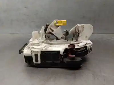 Peça sobressalente para automóvel em segunda mão fechadura da porta dianteira direita por jeep compass 2.0 crd cat referências oem iam p04589416ag  