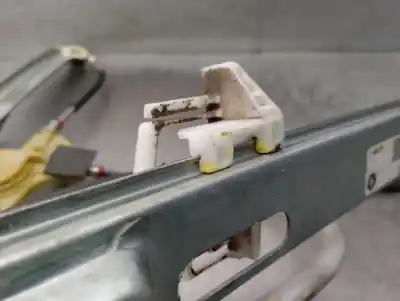 Second-hand car spare part passenger side right window regulator for jeep compass 2.0 crd cat oem iam references 68002896aa  