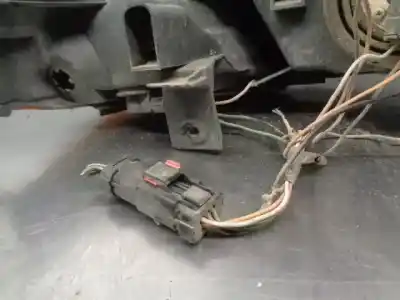 Second-hand car spare part left headlight for jeep commander 3.0 crd cat oem iam references 55157207ae  