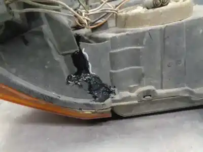 Second-hand car spare part left headlight for jeep commander 3.0 crd cat oem iam references 55157207ae  