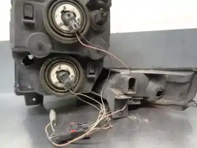 Second-hand car spare part right headlight for jeep commander 3.0 crd cat oem iam references 55157206ae  