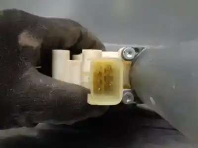 Second-hand car spare part passenger side right window regulator for jeep commander 3.0 crd cat oem iam references 55396480ai  