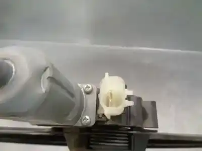 Second-hand car spare part rear right window regulator for jeep commander 3.0 crd cat oem iam references 55396482ac  