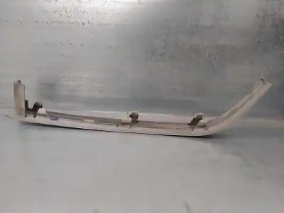 Second-hand car spare part right headlight for bmw serie 3 compact (e46) 2.0 16v diesel cat oem iam references 7020080  