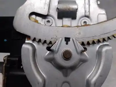 Автозапчастина б/у регулятор переднього правого скла для opel corsa c (x01) 1.7 dti (f08 f68) посилання на oem iam 24466594  