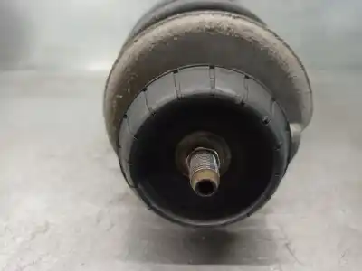 Автозапчастина б/у передній правий амортизатор для renault clio i fase i+ii (b/c57) 1.9 diesel посилання на oem iam 7700838083  03041000814