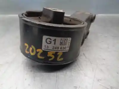 Автозапчасти б/у правая опора двигателя за opel zafira tourer c (p12) 2.0 cdti (75) ссылки oem iam 13248630  684224