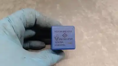 Second-hand car spare part relay for renault talisman 1.6 tce energy oem iam references 252300973r  