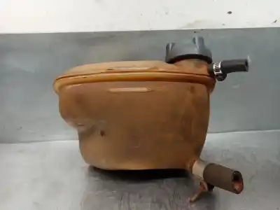 Pièce détachée automobile d'occasion Vase D'expansion De Liquide De Refroidissement pour VOLKSWAGEN GOLF II (191/193) 1.6 Références OEM IAM 171121407E  