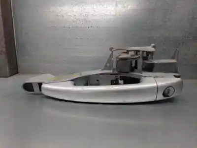 Peça sobressalente para automóvel em segunda mão Puxador Exterior Dianteiro Esquerdo por PEUGEOT PARTNER (S2) 1.6 16V HDi Referências OEM IAM 9680168680  9680168680