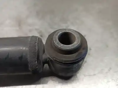 Pezzo di ricambio per auto di seconda mano ammortizzatore posteriore destro per citroen c2 (jm_) 1.4 hdi riferimenti oem iam 9653094880  