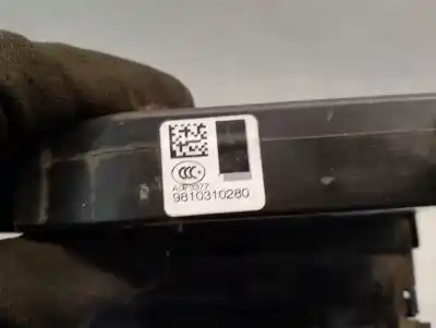 Автозапчастина б/у замок передній праві двері для citroen c4 picasso * посилання на oem iam 9810310280  