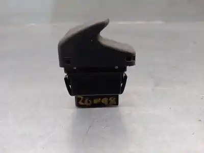 Peça sobressalente para automóvel em segunda mão botão / interruptor elevador vidro dianteiro esquerdo por renault clio ii fase i (b/cbo) 1.9 dti diesel 80 cv / 59 kw referências oem iam 7700430000  