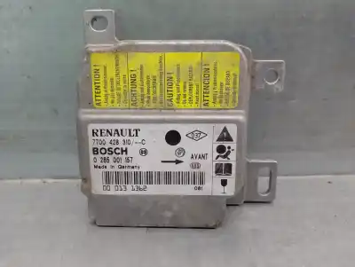 Автозапчастина б/у блок управління подушками безпеки для RENAULT CLIO II FASE I (B/CBO) 1.9 dTi Diesel 80 CV / 59 KW Посилання на OEM IAM 7700428310  0285001157