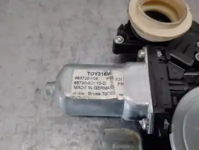 Pièce détachée automobile d'occasion léve glace avant gauche pour toyota yaris (_p9_) 1.3 vvt-i (scp90_) références oem iam 857200d110d  