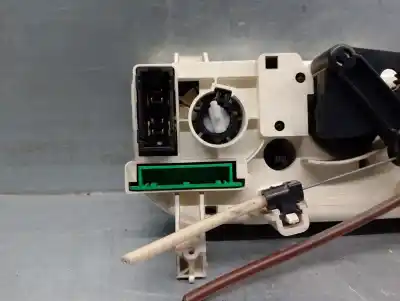 Second-hand car spare part heating / air conditioning control panel for renault clio ii fase i (b/cbo) 1.9 dti diesel 80 cv / 59 kw oem iam references 7701047549  