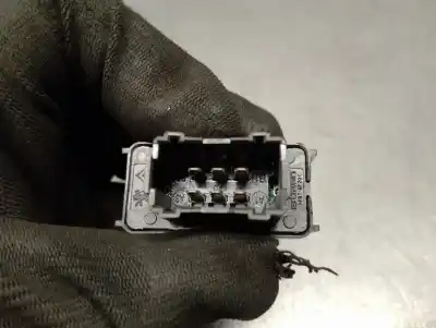 Second-hand car spare part right front power window switch for citroen ds3 1.2 12v e-thp oem iam references 966579372zd  