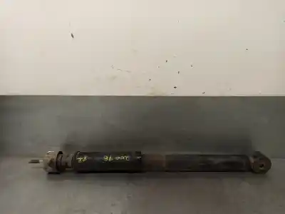 Автозапчасти б/у задний левый амортизатор за RENAULT CLIO II FASE I (B/CBO) 1.9 dTi Diesel 80 CV / 59 KW ссылки OEM IAM 7700426693  03051000410