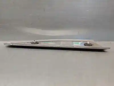 Peça sobressalente para automóvel em segunda mão molduras traseiras por citroen ds3 1.2 12v e-thp referências oem iam 9800069477  