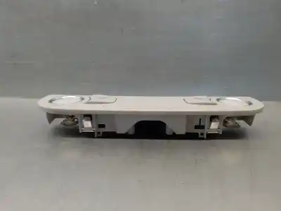 Автозапчастина б/у внутрішне світло для audi a6 avant (4f5) 2.0 tdi посилання на oem iam 4l0947111b  4l0947111b