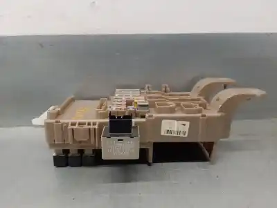 Second-hand car spare part fuse box unit for toyota corolla (_e12_) 2.0 d-4d (cde120_) oem iam references 8198050030  8198050030