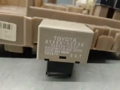 Second-hand car spare part fuse box unit for toyota corolla (_e12_) 2.0 d-4d (cde120_) oem iam references 8198050030  8198050030