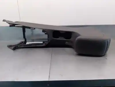Автозапчасти б/у центральный подлокотник за hyundai i30 (pde, pd, pden) 2.0 n ссылки oem iam 84611g4000  