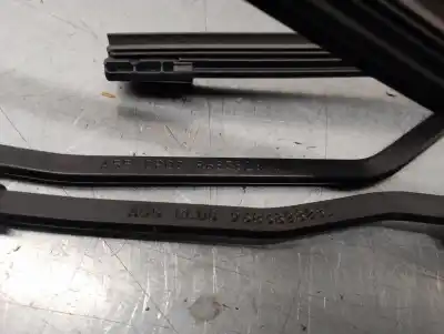 Second-hand car spare part front right windshield wiper arm for citroen ds3 1.2 12v e-thp oem iam references 9683828480  9683828280