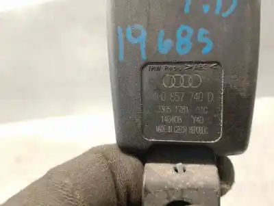Автозапчасти б/у крюк для пояса за audi a6 avant (4f5) 2.0 tdi ссылки oem iam 4f0857740d  3305178101c