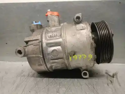 Peça sobressalente para automóvel em segunda mão COMPRESSOR DE AR CONDICIONADO A/A A/C por VOLKSWAGEN PASSAT VARIANT (365)  Referências OEM IAM 1K0820808F  PXE16