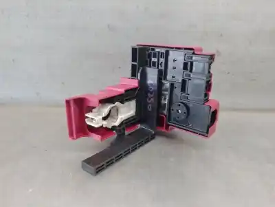 Peça sobressalente para automóvel em segunda mão caixa de fusíveis e relés por toyota yaris 1.5 16v cat referências oem iam 826210d050